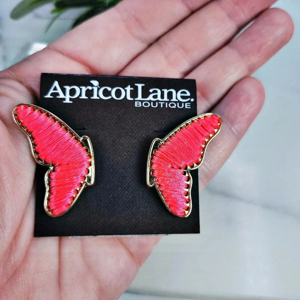 NEW Apricot Lane Earrings 2 Pair Hot Coral Butterfly Wings Clear Hoops M… - Picture 2 of 9